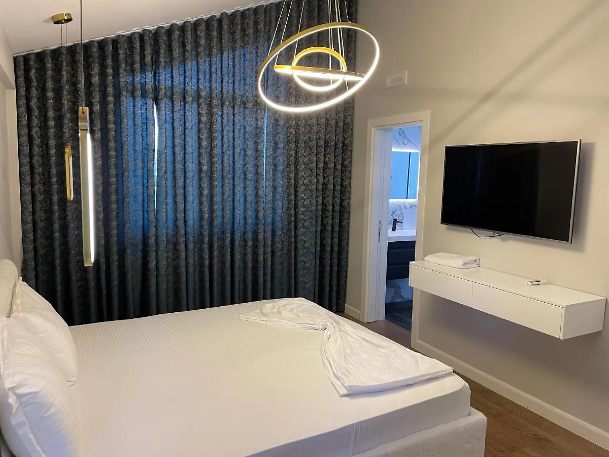 Villa 22 Тирана Албания